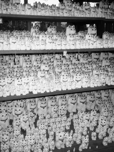 Fotografie_Leipzig-Japan-Katzentempel-Paulina-Schroeder